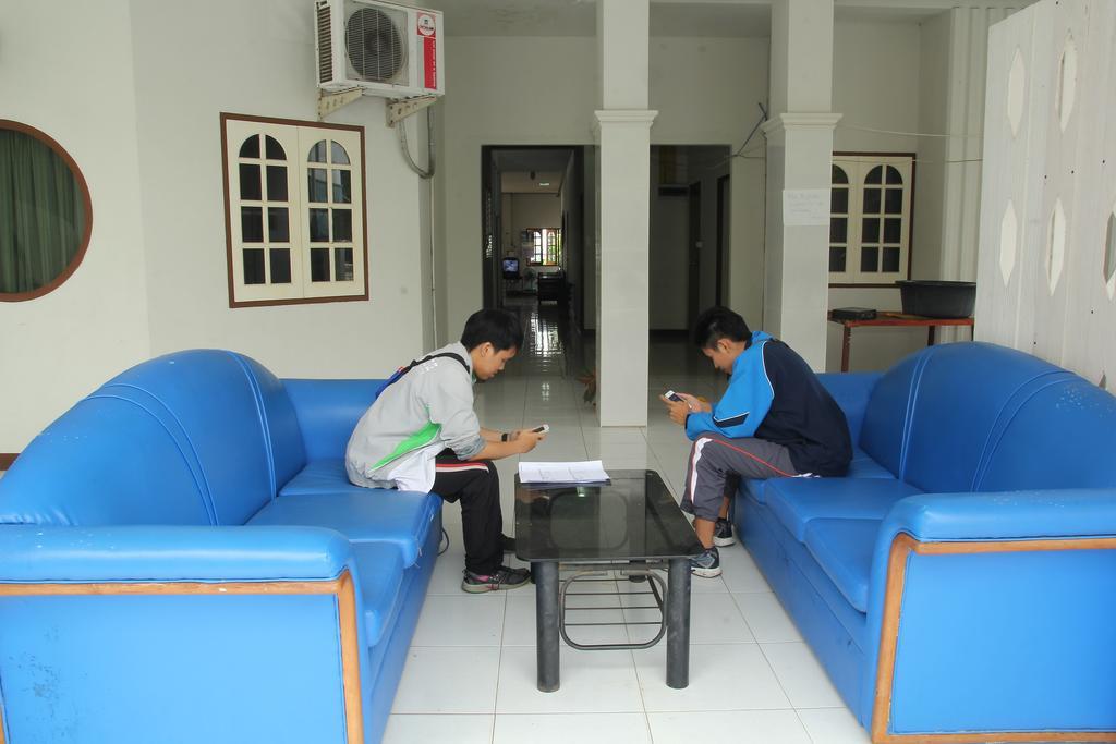 My Home Guesthouse Bangsaen Exterior foto